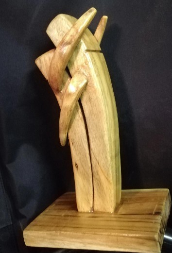 IG1866-WOOD-SCULPTURE